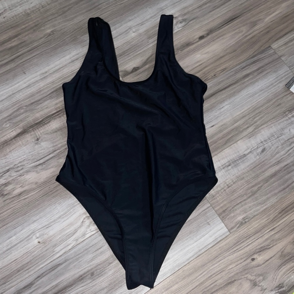 one-piece shein swimsuit